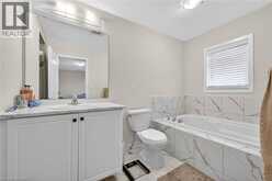 8 OWL Lane | Caledonia Ontario | Slide Image Nineteen