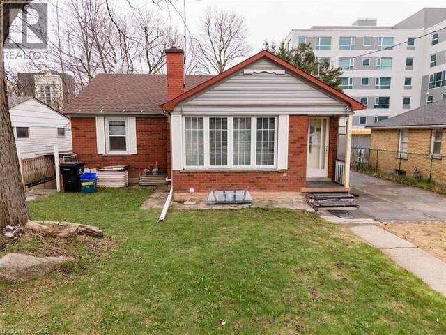 291 ALBERT Street Waterloo Ontario, N2L 3T9 - 3 Bedrooms Home For Sale