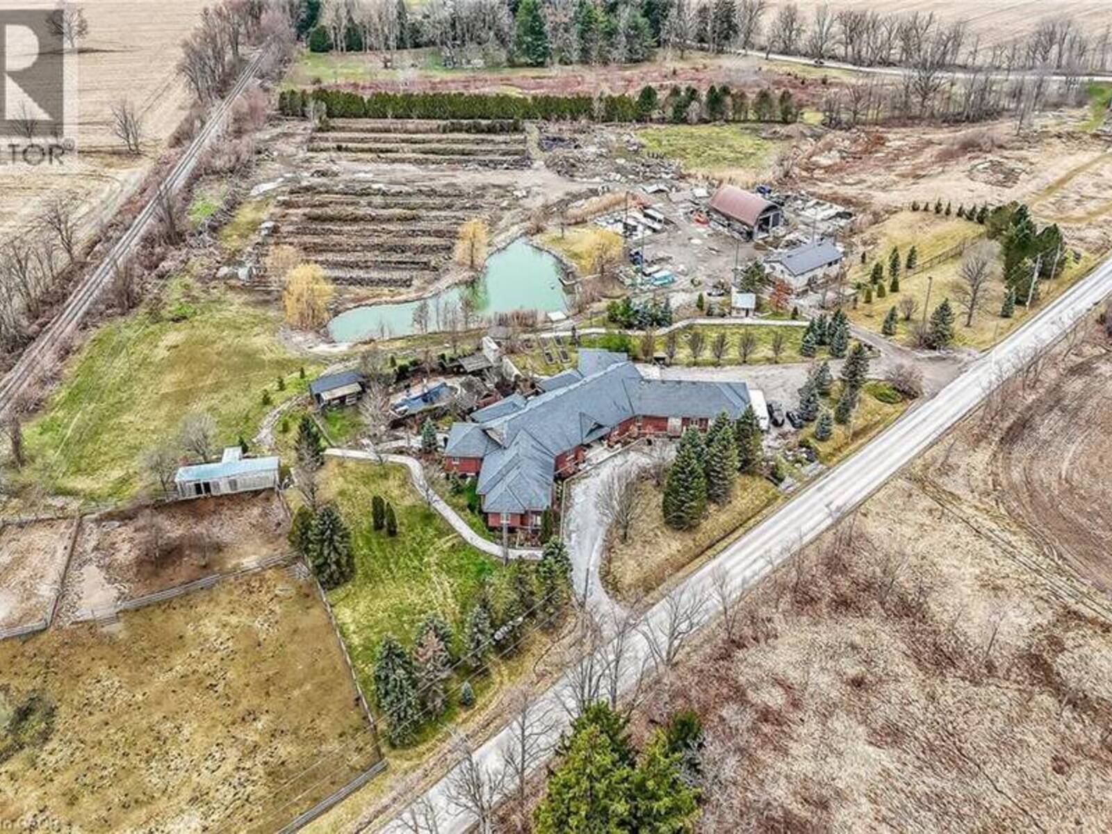 393 OLD ONONDAGA Road E, Brantford, Ontario N3T 5L4