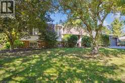 25 BANNISDALE Way | Hamilton Ontario | Slide Image Four
