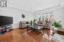 97 SIRENTE Drive | Hamilton Ontario | Slide Image Thirteen