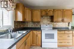 810 TATE Avenue | Hamilton Ontario | Slide Image Ten