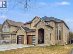 254 RYMAL Road W Hamilton Ontario, L9B 1B6
