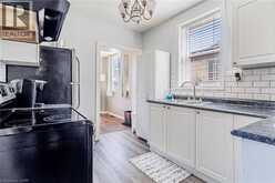 174 ROSSLYN Avenue N | Hamilton Ontario | Slide Image Eight