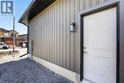 6192 CURLIN Crescent | Niagara Falls Ontario | Slide Image Forty-eight