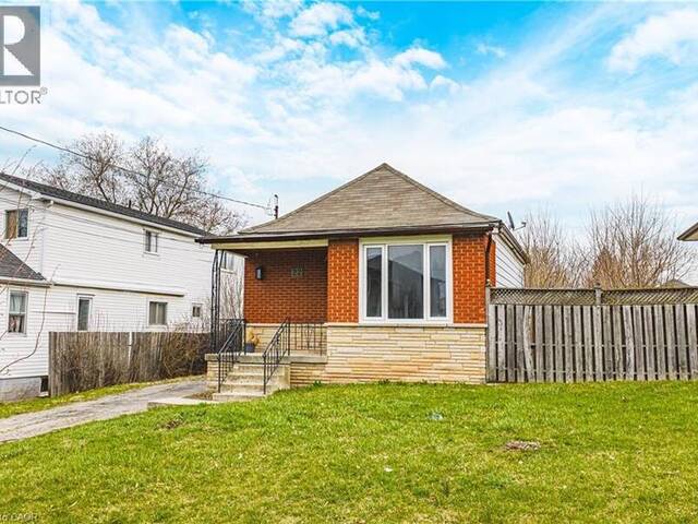 22 WORSLEY Road Hamilton Ontario, L8E 2E7 - 2 Bedrooms Home For Sale