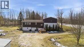 303 BRUCE RD 9 | Georgian Bluffs Ontario | Slide Image One