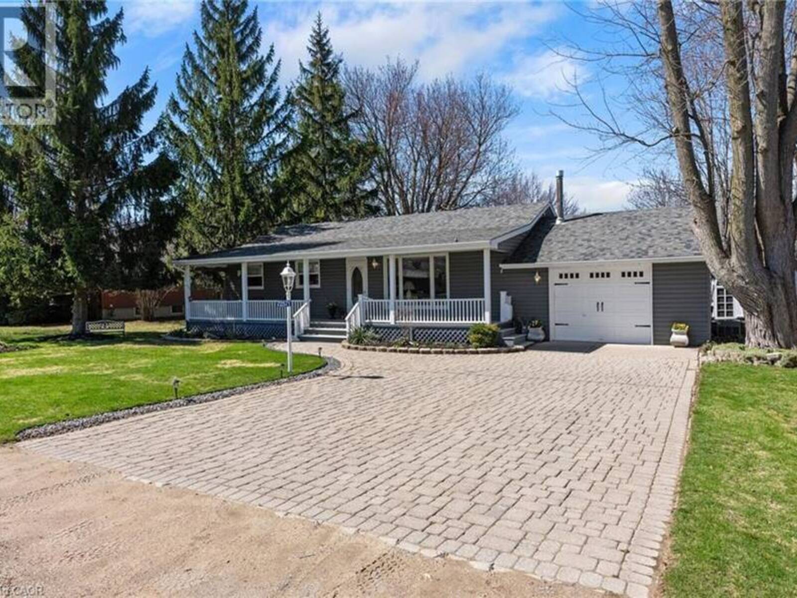 72571 DUCHESS Crescent, Bluewater, Ontario N0M 2T0