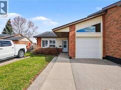 22 SISTER KERN Terrace Hamilton Ontario, L9B 2M1