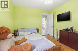 336 BARTON Street | Hamilton Ontario | Slide Image Thirteen