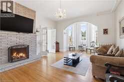 26 RAVENSCLIFFE Avenue | Hamilton Ontario | Slide Image Seventeen
