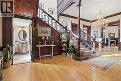 26 RAVENSCLIFFE Avenue | Hamilton Ontario | Slide Image Six