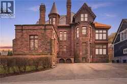 26 RAVENSCLIFFE Avenue | Hamilton Ontario | Slide Image Thirty-two