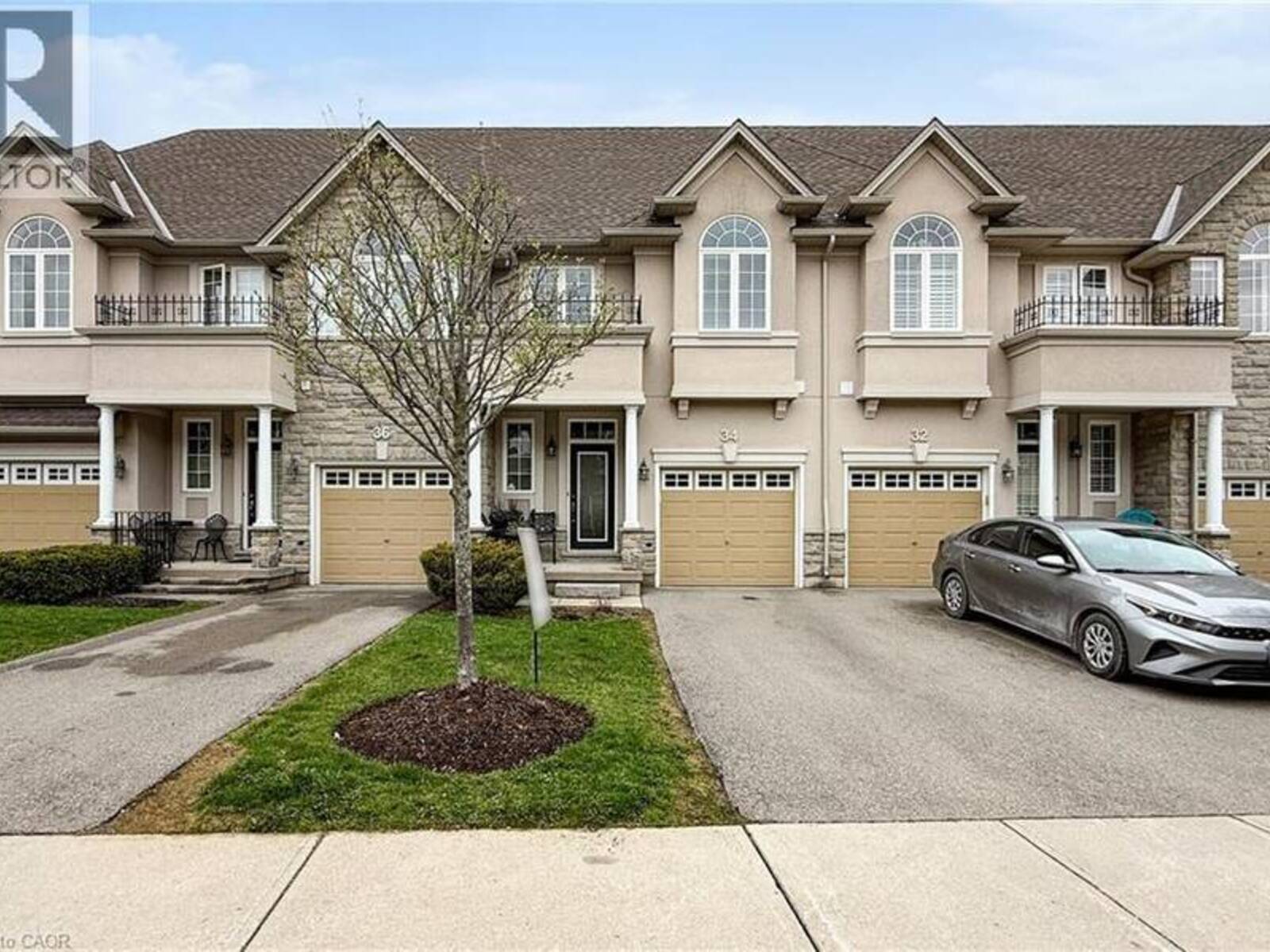 34 FOREST VALLEY Crescent, Dundas, Ontario L9H 0A7