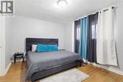 32 BELAIR Drive | Hamilton Ontario | Slide Image Sixteen