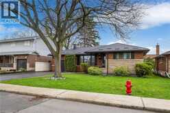 32 BELAIR Drive | Hamilton Ontario | Slide Image One