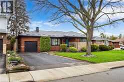 32 BELAIR Drive | Hamilton Ontario | Slide Image Two