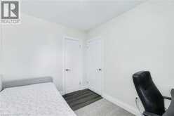 18 TWEEDSMUIR Avenue | London Ontario | Slide Image Thirteen