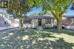 18 TWEEDSMUIR Avenue | London Ontario | Slide Image One