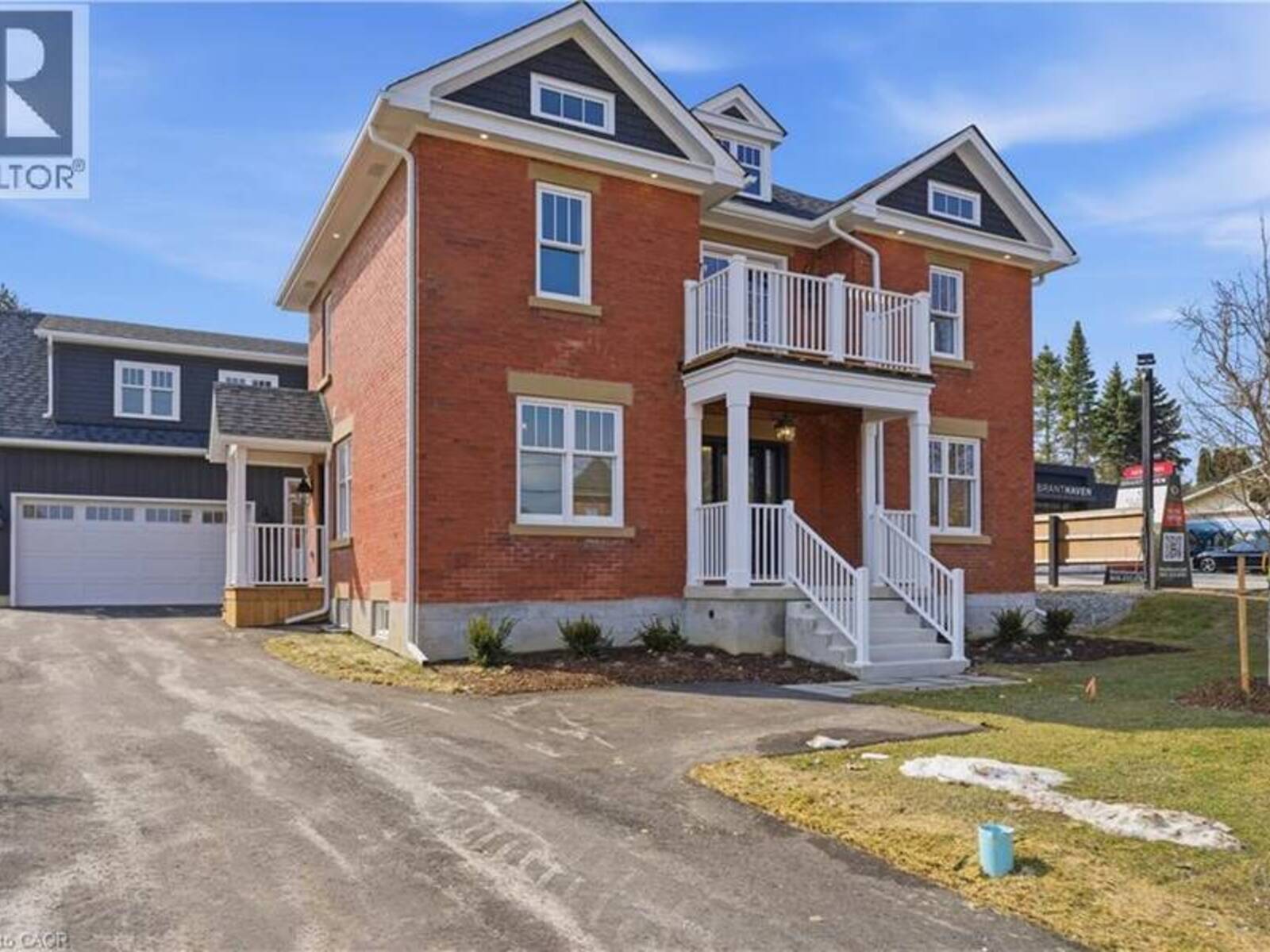 8946 CREDITVIEW Road, Brampton, Ontario L6Y 0G4