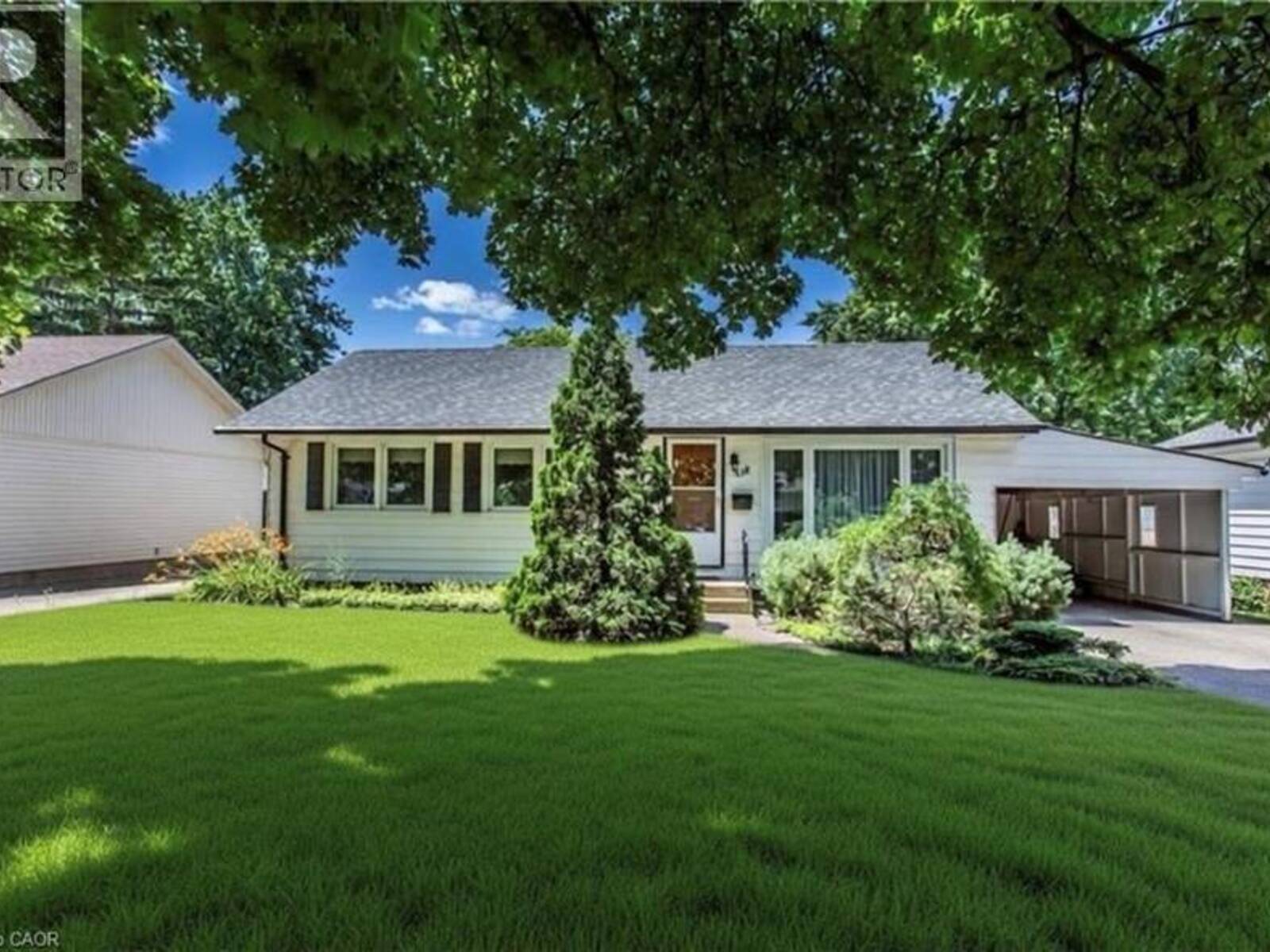 118 JACOBSON Avenue, St. Catharines, Ontario L2T 3A5