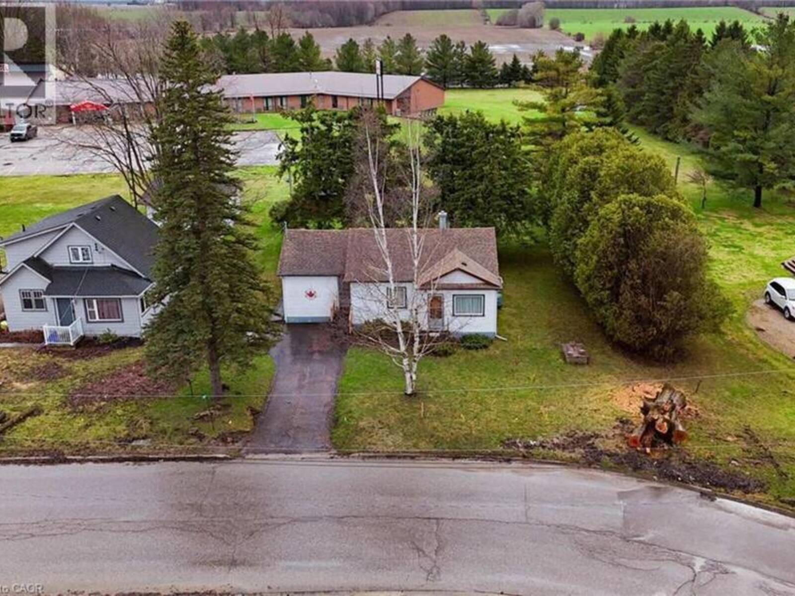 104 KING Street, Minto, Ontario N0G 2P0