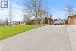 45 DRIFTWOOD Drive | Brantford Ontario | Slide Image Two