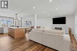 45 DRIFTWOOD Drive | Brantford Ontario | Slide Image Six
