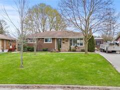 45 DRIFTWOOD Drive Brantford Ontario, N3R 3K2