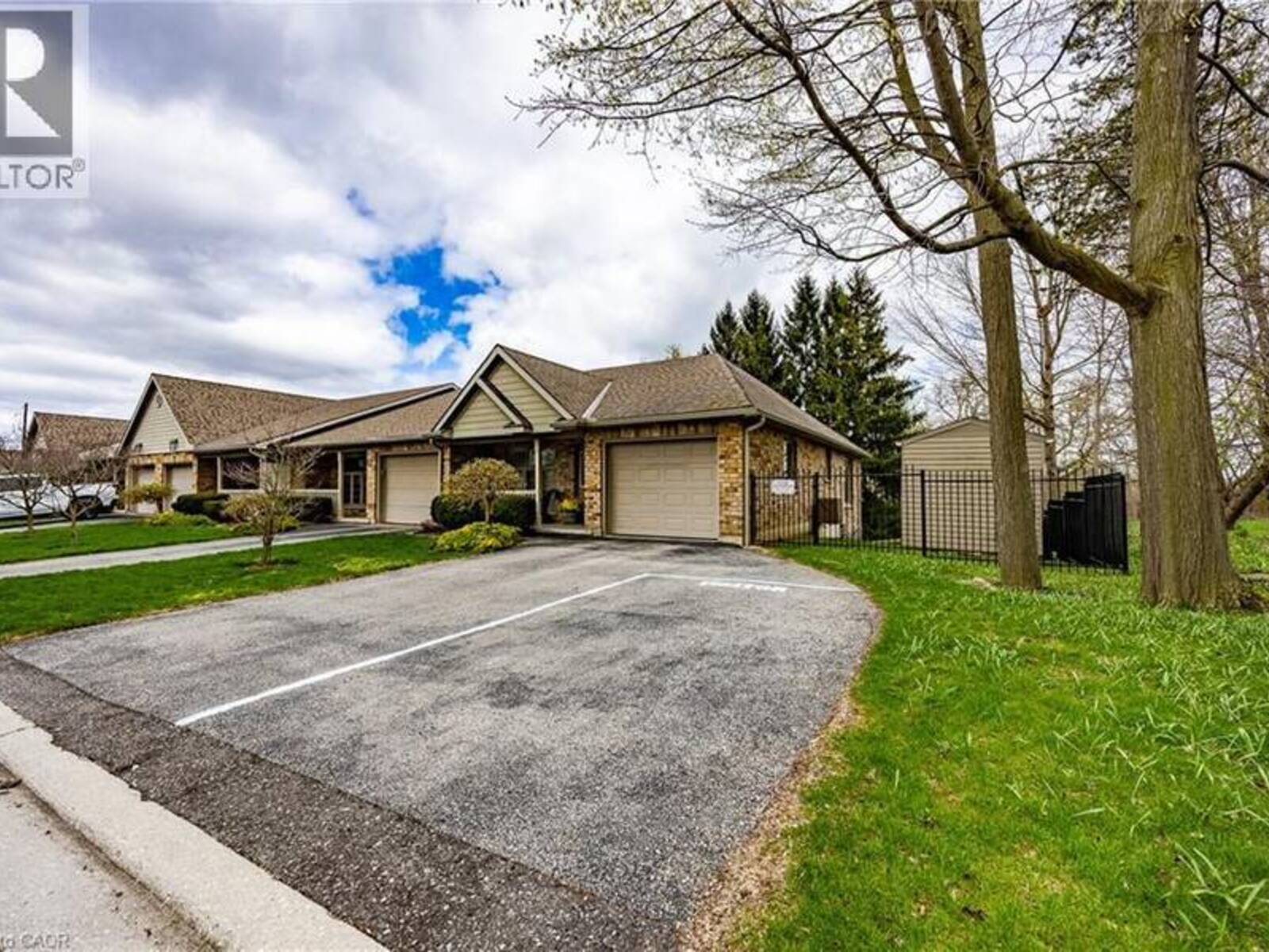 93 ELMHURST Avenue Unit# 8, Simcoe, Ontario N3Y 3G1