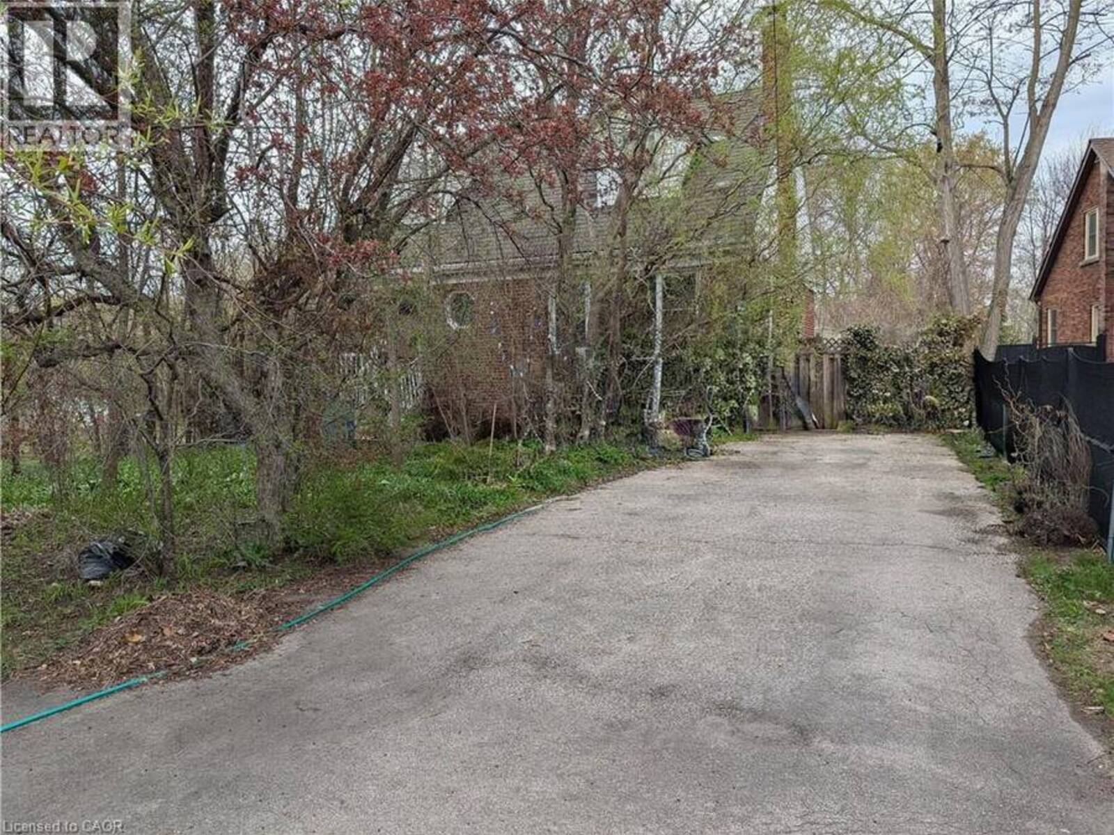115 KING Street E, Hamilton, Ontario L8G 1L2