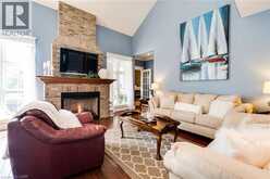 1026 BEACH Boulevard | Hamilton Ontario | Slide Image Nine