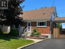 129 BROKER Drive | Hamilton Ontario | Slide Image Two