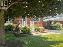 129 BROKER Drive | Hamilton Ontario | Slide Image Six
