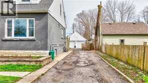 78 PRICE Avenue | Welland Ontario | Slide Image Three