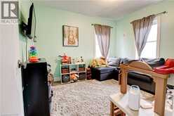 78 PRICE Avenue | Welland Ontario | Slide Image Sixteen