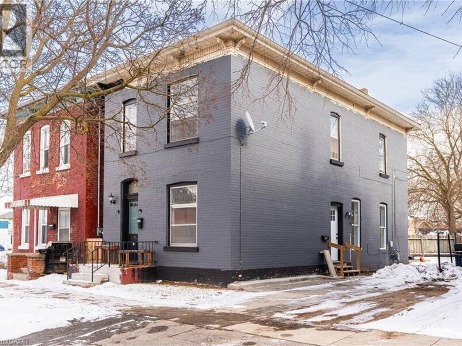 129 WEST Street, Brantford, Ontario N3T 3G2