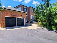 2324 HOMER Drive Burlington Ontario, L7P 4V4