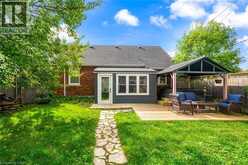 5201 VALLEY Way | Niagara Falls Ontario | Slide Image Three