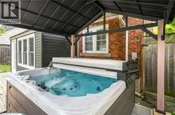 5201 VALLEY Way | Niagara Falls Ontario | Slide Image Four
