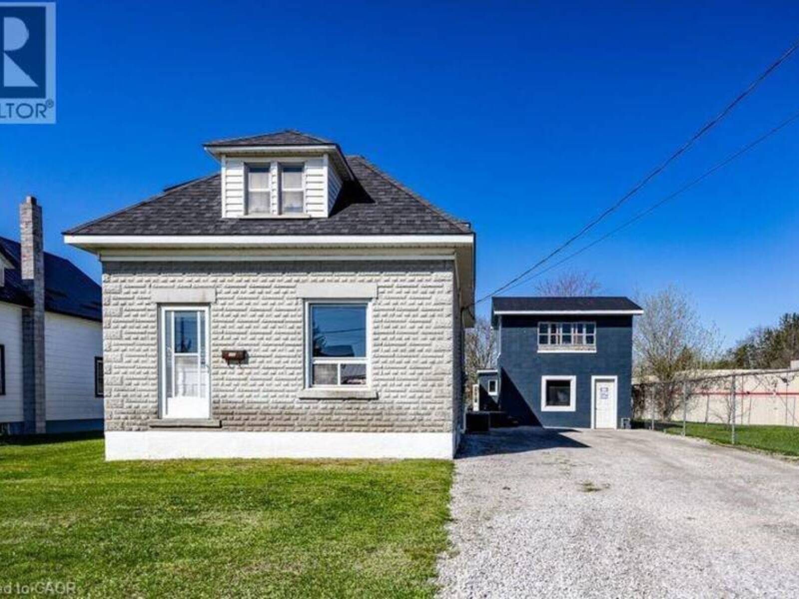 320 JAMES Street, Delhi, Ontario N4B 2B4