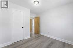 80 MALTA Drive | Hamilton Ontario | Slide Image Nineteen