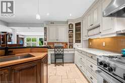 373 TORRANCE Street | Burlington Ontario | Slide Image Thirteen