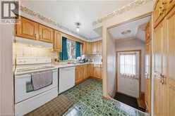 116 GAINSBOROUGH Road | Hamilton Ontario | Slide Image Nine