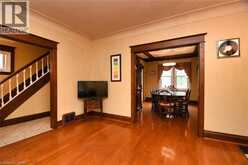 522 ABERDEEN Avenue | Hamilton Ontario | Slide Image Nine