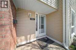 160 RITTENHOUSE Road Unit# 20 | Kitchener Ontario | Slide Image Five