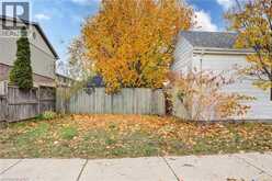 1 RATHGAR Street | London Ontario | Slide Image Thirty-eight