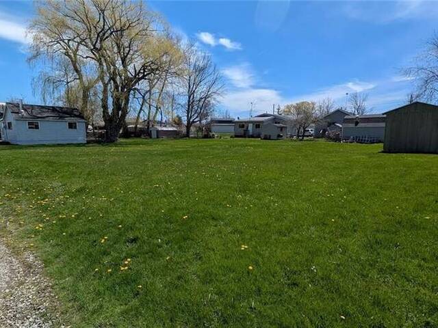 9/11 MARILYN Drive Nanticoke Ontario, N0A 1L0 - 2 Bedrooms Waterfront Home For sale