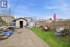 307 S WALLACE Avenue S | Welland Ontario | Slide Image Four