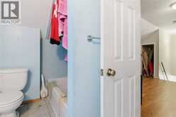 307 S WALLACE Avenue S | Welland Ontario | Slide Image Thirty-eight